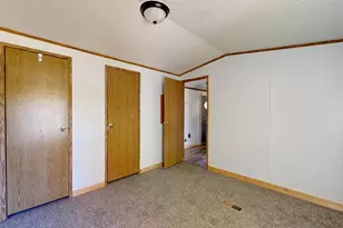 1059 Main St, Jay, ME 04239 - Photo 17