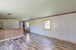 1059 Main St, Jay, ME 04239 - Photo 9