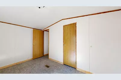 1059 Main Street, Jay, ME 04239 - Photo 13