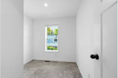 4 Valerie Lane, Waterville, ME 04901 - Photo 11