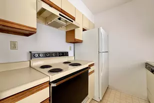 148 Breakwater Dr, South Portland, ME 04106 - Photo 3