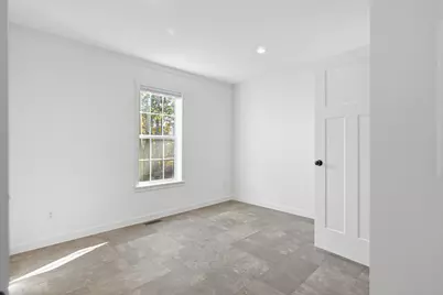 12 Valerie Lane, Waterville, ME 04901 - Photo 5