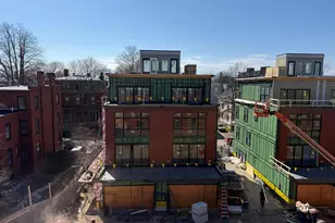 51 Carleton St, Portland, ME 04102 - Photo 5