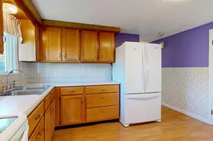 10 Nash St, Lewiston, ME 04240 - Photo 23