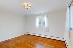 10 Nash St, Lewiston, ME 04240 - Photo 39