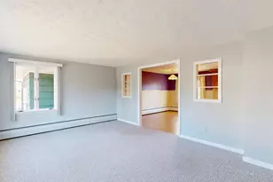 10 Nash St, Lewiston, ME 04240 - Photo 15