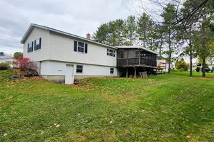 9 Mulberry Dr, Presque Isle, ME 04769 - Photo 3