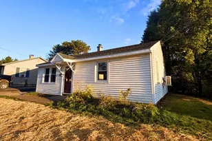 76 Falvey St, Bangor, ME 04401 - Photo 3