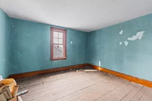 37 Nichols St, Lewiston, ME 04240 - Photo 47