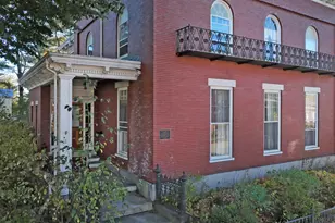 11 Lincoln St, Brunswick, ME 04011 - Photo 3