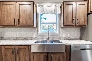 10 Dode Dr, Saco, ME 04072 - Photo 17