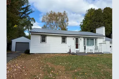 13 Colony Place, Millinocket, ME 04462 - Photo 3