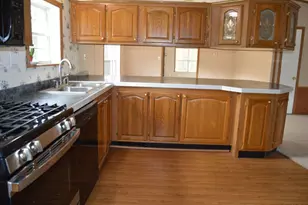 21 Stonewall Dr, Livermore, ME 04253 - Photo 5