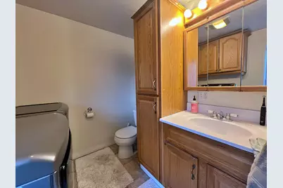 112 W Main Street, Fort Kent, ME 04743 - Photo 27