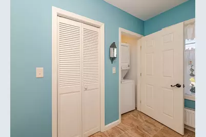 10 Crescent View Avenue, Cape Elizabeth, ME 04107 - Photo 19