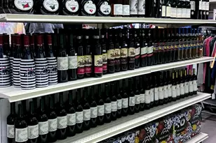 57 E Grand Ave, Old Orchard Beach, ME 04064 - Photo 31