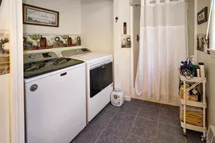 44 Mountain View Rd, Mexico, ME 04224 - Photo 27