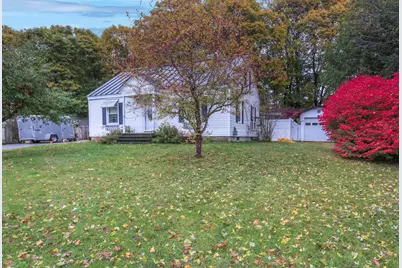 118 Fling Street, Brewer, ME 04412 - Photo 3