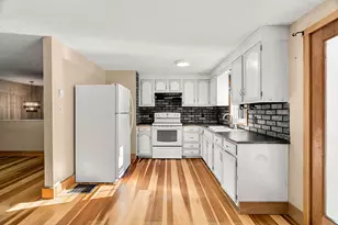 24 Pine Meadow Dr, North Berwick, ME 03906 - Photo 9