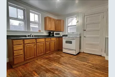 307 Main Street, Ellsworth, ME 04605 - Photo 3