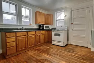 307 Main St, Ellsworth, ME 04605 - Photo 3