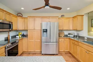 100 Shepard's Cove Rd, Kittery, ME 03904 - Photo 19