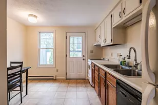 118 Providence St, Portland, ME 04103 - Photo 11