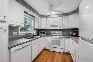 11 Greenwich Way, Kennebunk, ME 04043 - Photo 5