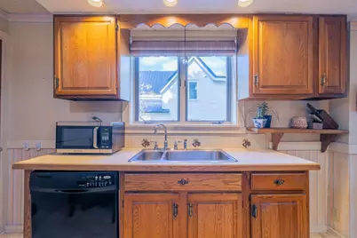 259 Grove Street, Bangor, ME 04401 - Photo 13