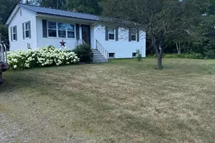 561 Main St, Reed Plantation, ME 04497 - Photo 5