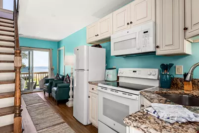 4 Warrenton Street, Rockport, ME 04856 - Photo 11