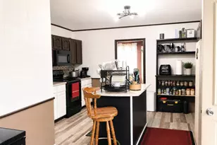 5 Epworth St, Presque Isle, ME 04769 - Photo 5