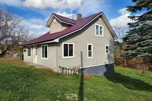 43 Spring St, Caribou, ME 04736 - Photo 3