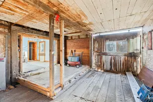 21 Water St, Clinton, ME 04927 - Photo 41