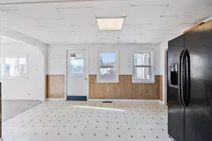 21 Water St, Clinton, ME 04927 - Photo 25