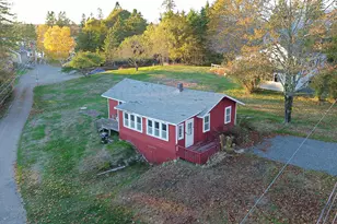 139 Harbor Dr, Tremont, ME 04653 - Photo 7