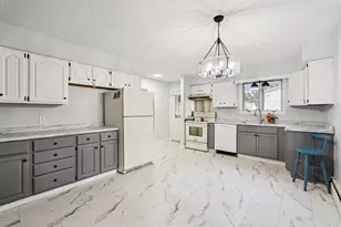 158 Clinton Ave, Winslow, ME 04901 - Photo 5