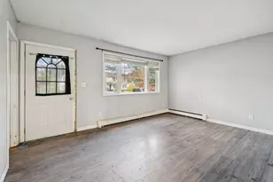 189 Grove St, Lewiston, ME 04240 - Photo 17