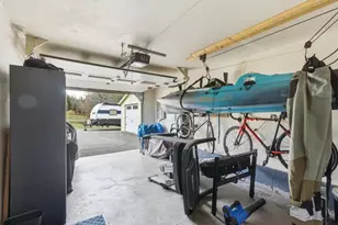 21 Maple Leaf Ln, Hermon, ME 04401 - Photo 39