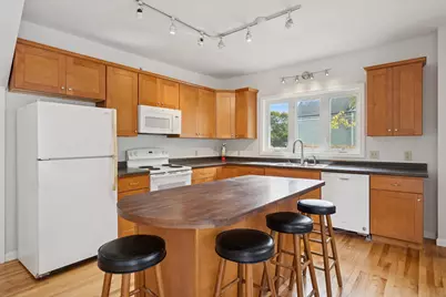 1638 Forest Avenue, Portland, ME 04103 - Photo 7