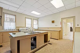 112 Washington St, Rumford, ME 04276 - Photo 37