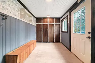 21 Washington St, Caribou, ME 04736 - Photo 9