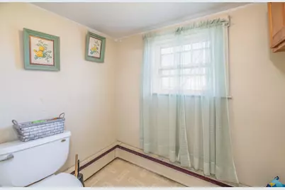386 Front Street, Richmond, ME 04357 - Photo 35
