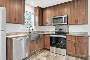 46 Victoria Dr, Waterville, ME 04901 - Photo 3