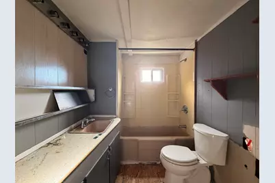 1227 Frenchville Road, Ashland, ME 04732 - Photo 15