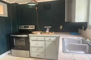 32 Grove St, Rockport, ME 04856 - Photo 7