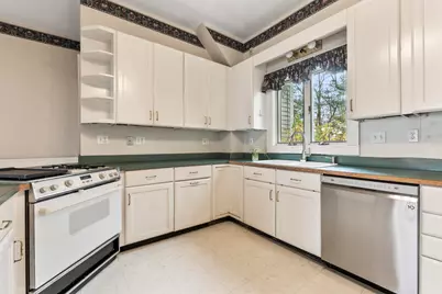 27 Gardiner Street, Richmond, ME 04357 - Photo 11