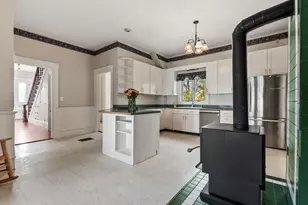 27 Gardiner St, Richmond, ME 04357 - Photo 7