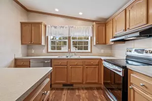 58 Pheasant Rd, Saco, ME 04072 - Photo 9