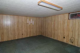 712 Avenue Rd, Corinth, ME 04427 - Photo 21